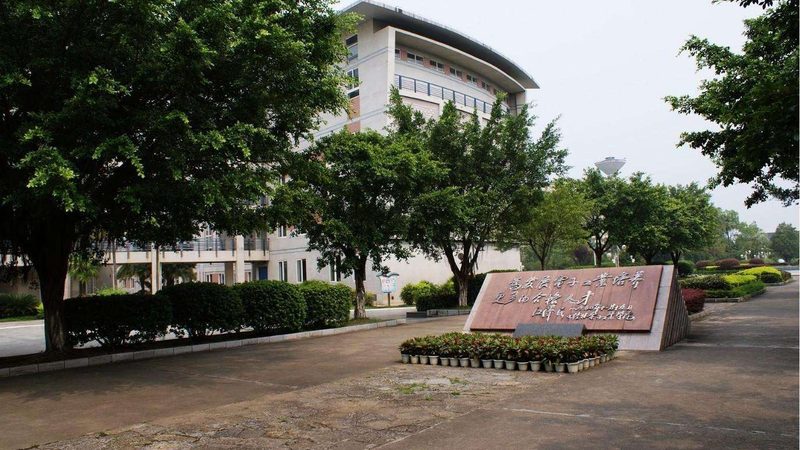 军用级电容纹波电流测试的重要性与标准解析